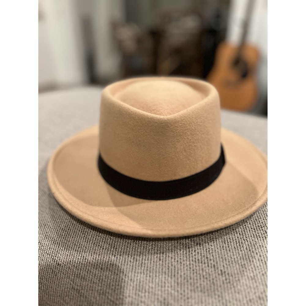 Urban Outfitters Ecote Wool Wide Brimmed Hat!